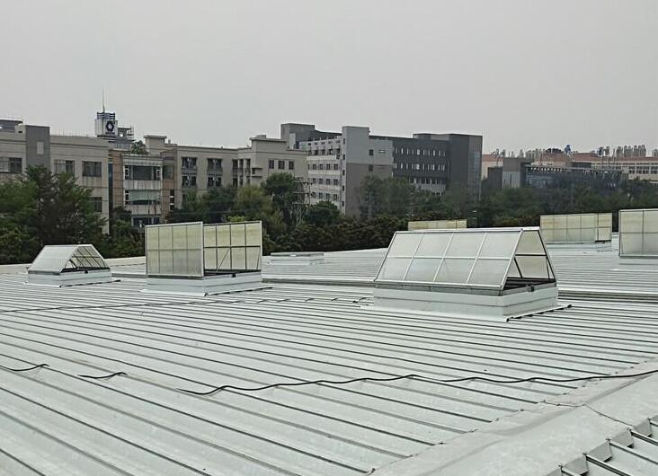通風(fēng)排煙天窗